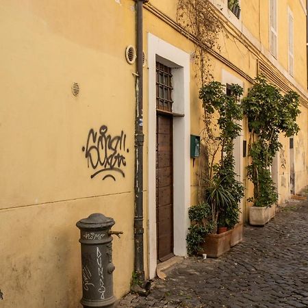 4C Colosseo Holidays Daire Roma Dış mekan fotoğraf
