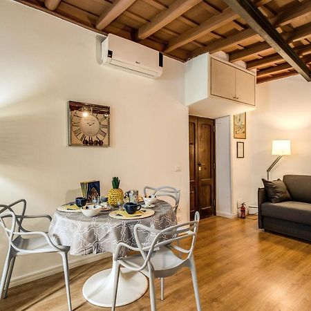 4C Colosseo Holidays Daire Roma Dış mekan fotoğraf