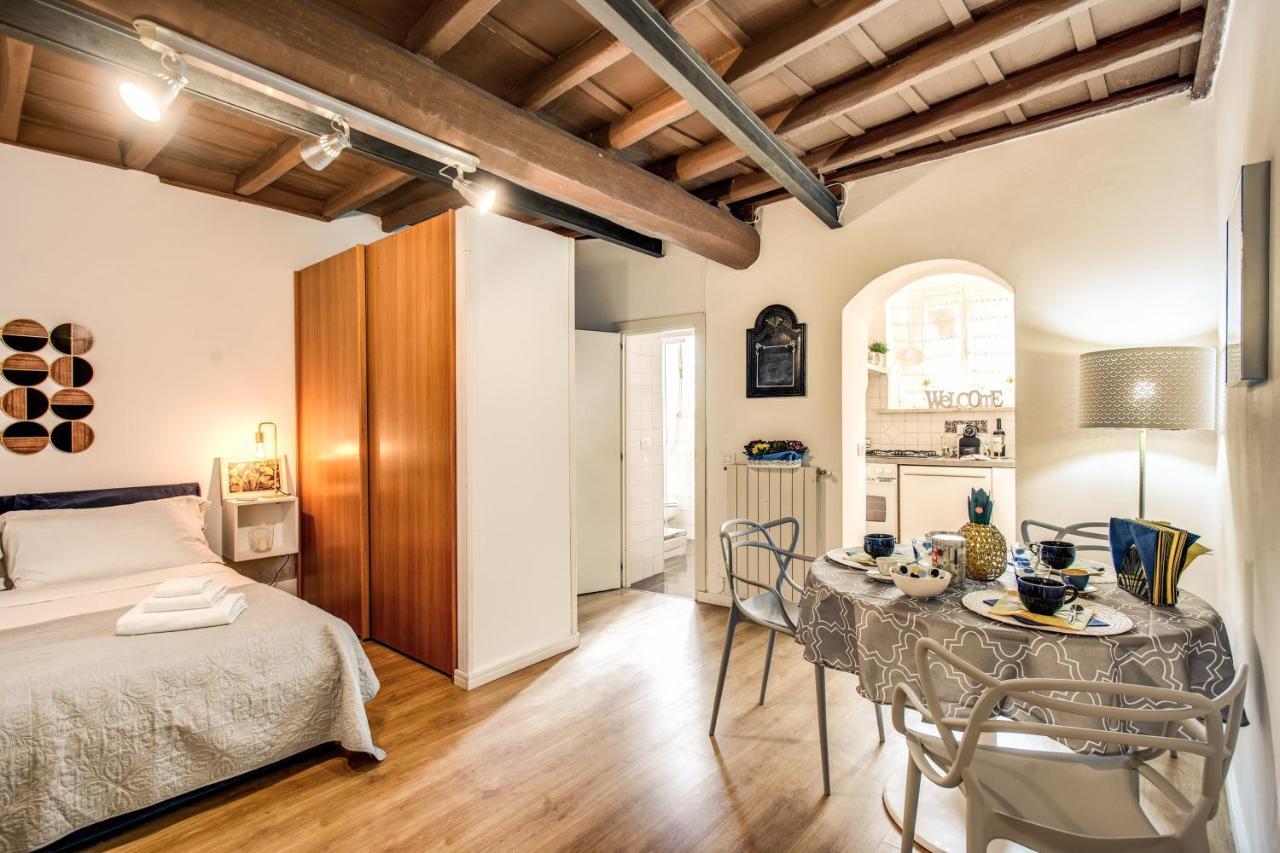 4C Colosseo Holidays Daire Roma Dış mekan fotoğraf