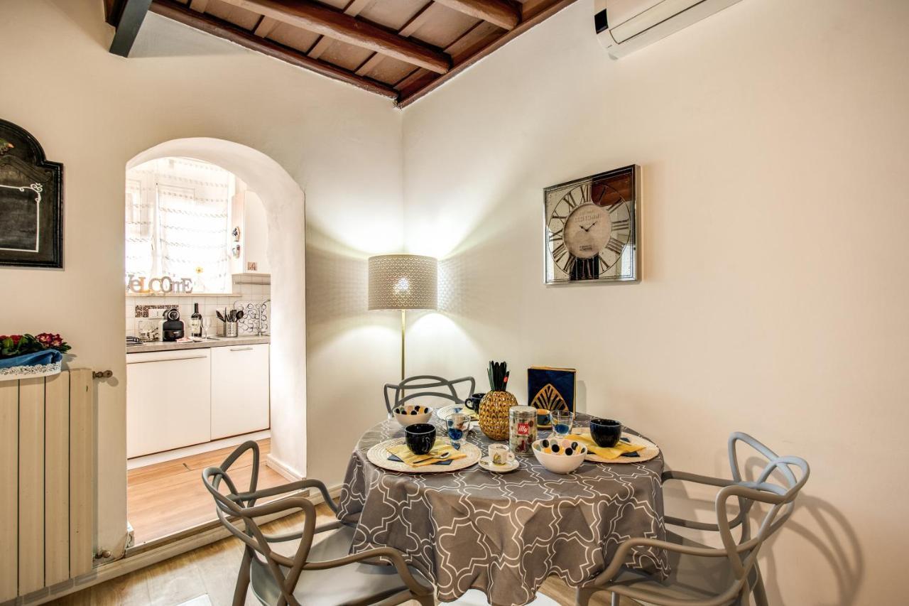 4C Colosseo Holidays Daire Roma Dış mekan fotoğraf